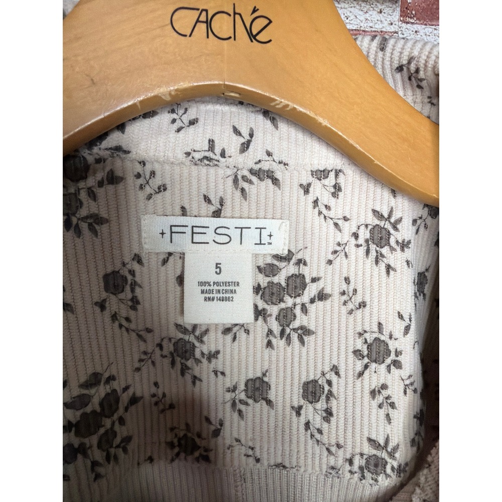 Festi Floral Corduroy Ruffle Hem Button Down Shirt Shacket Cream Grey Size 5 - Picture 6 of 6